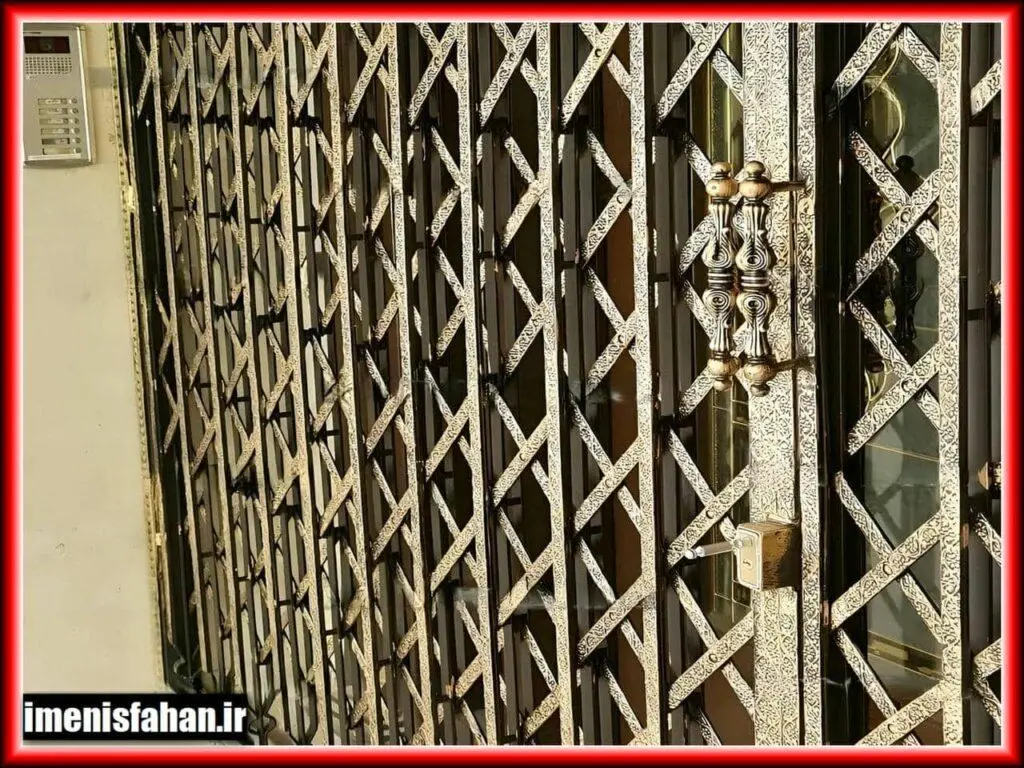 اطلاعات کارگاه تولید درب آکاردئونی در شهر اصفهان اطلاعات کارگاه تولید درب آکاردئونی در شهر اصفهان