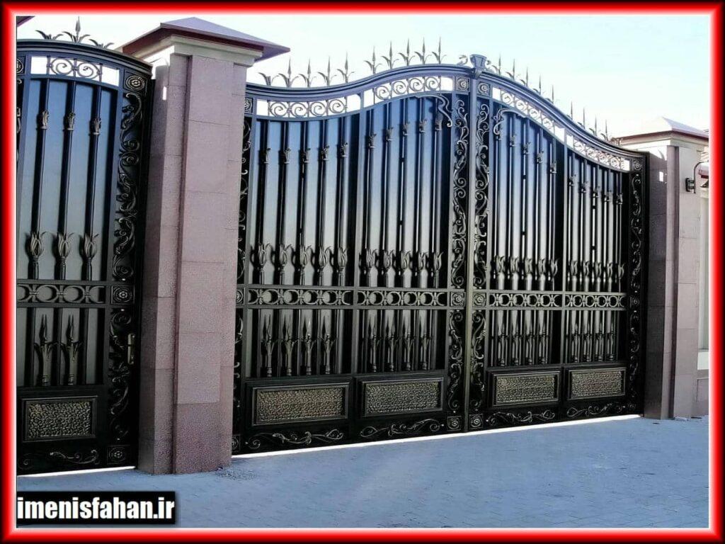 درب ویلایی در کاشان