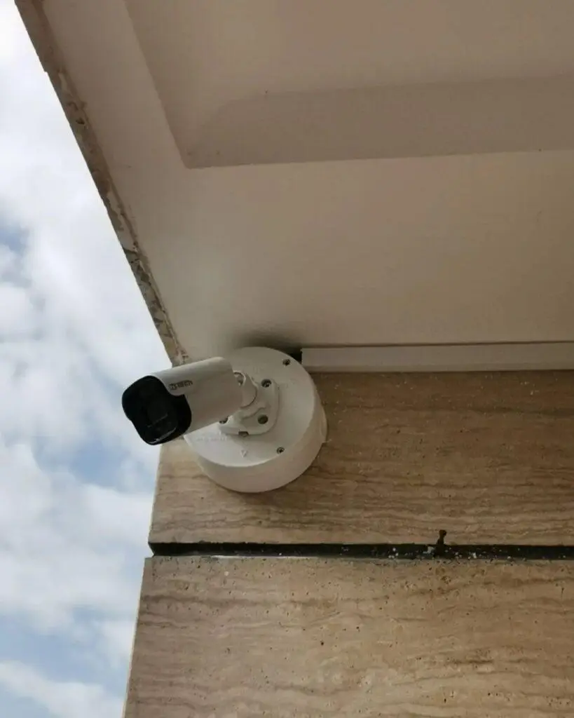 مزایای انتخاب دوربین مداربسته شرکت ایمن اصفهان مزایای انتخاب دوربین مداربسته شرکت ایمن اصفهان