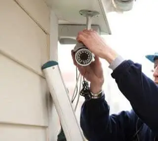 مزایای دوربین مداربسته در برابر دزدان مزایای دوربین مداربسته در برابر دزدان