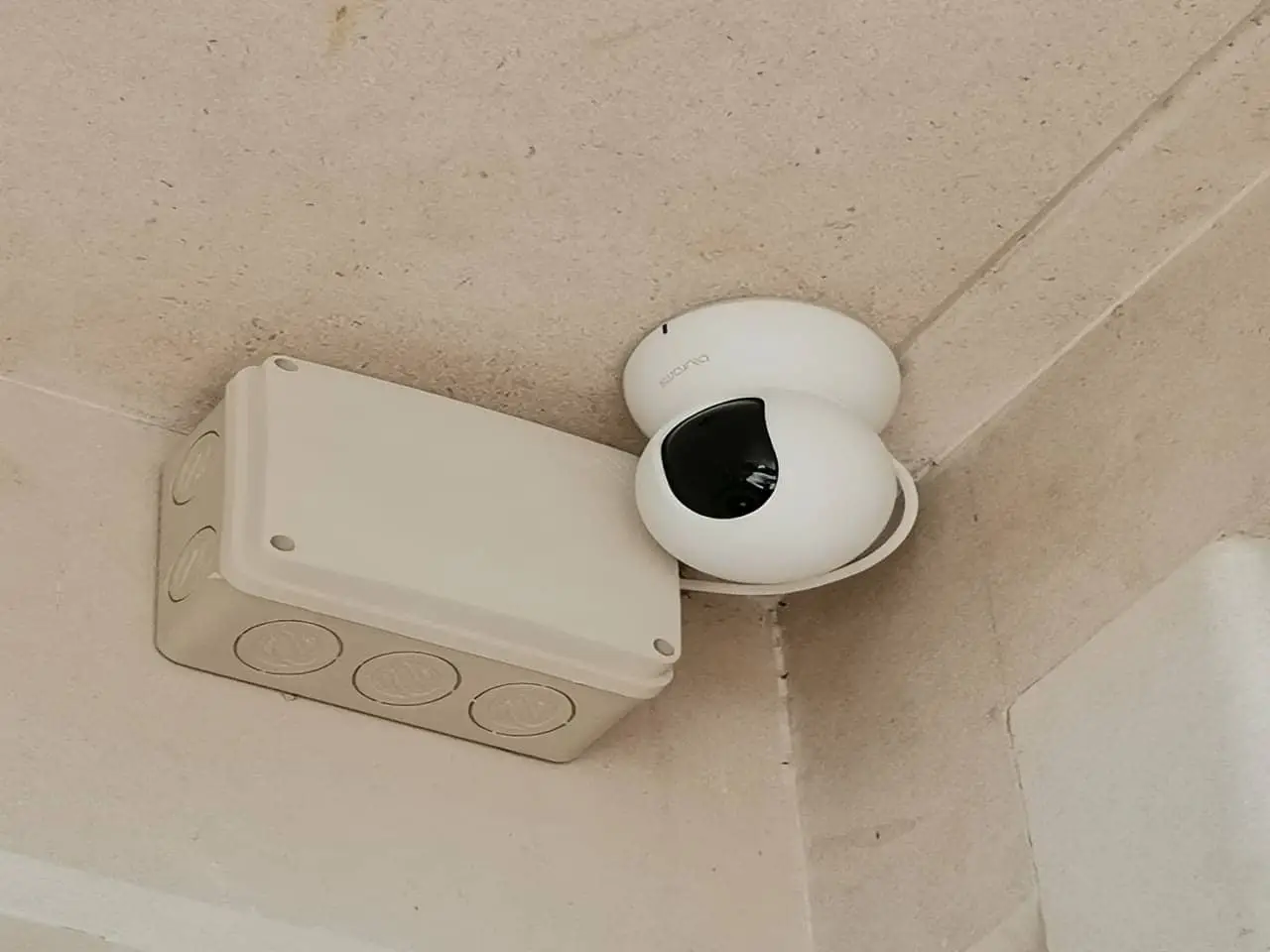 دوربین مدار بسته ضد سرقت ساختمان 217 دوربین مداربسته کنترل از راه دور و دید در شب مغازه و خانه در فلاورجان