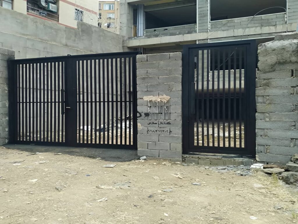 درب فلزی و درب باغ ویلا در فولادشهر