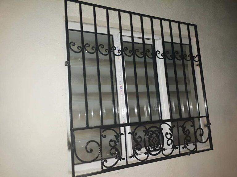 window-guard-iron-fence-wrought-iron-fg حفاظ در فلاورجان