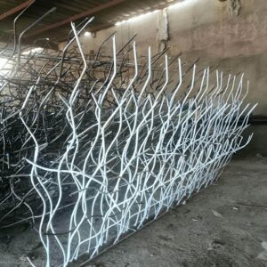 حفاظ شاخ گوزنی پایه بلند در اصفهان