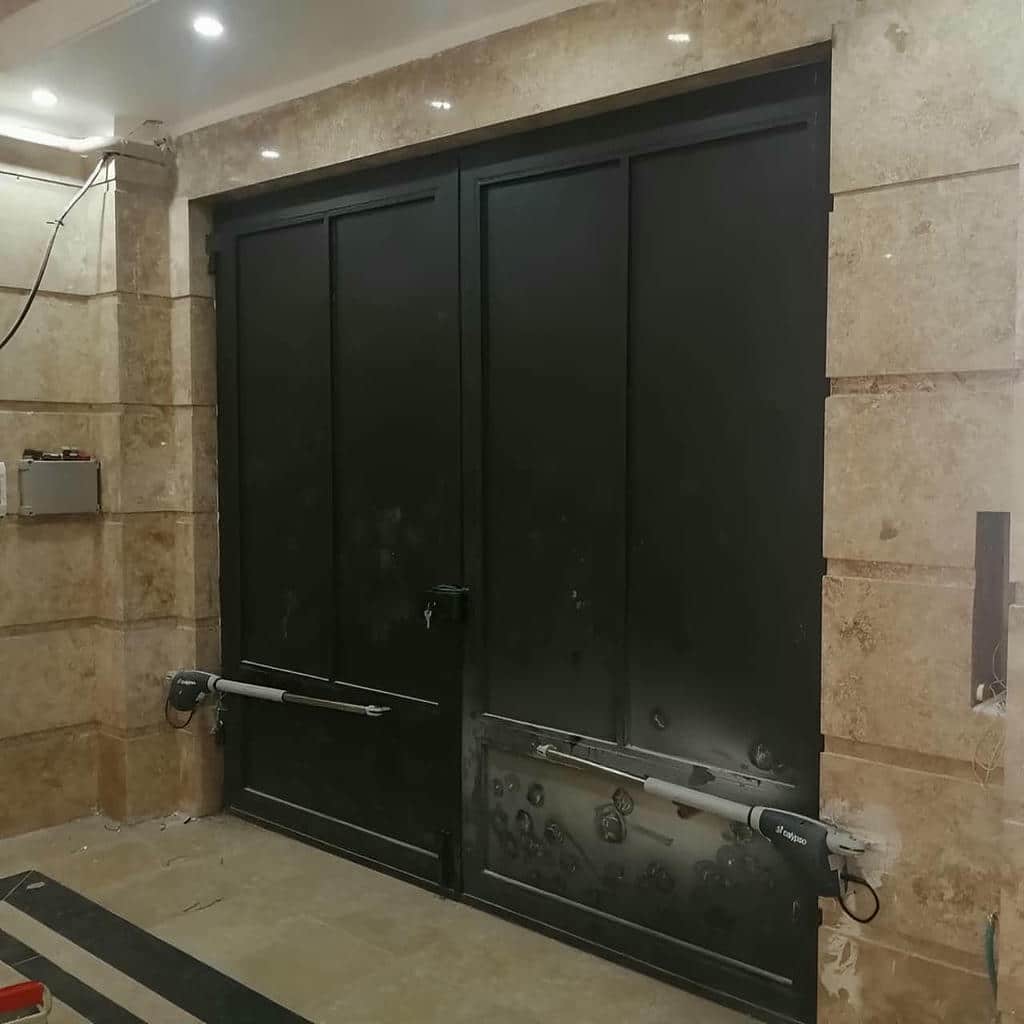 جک پارکینگی دو لنگه در اصفهان