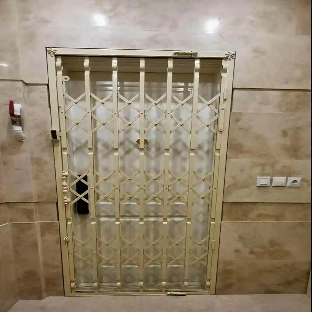 درب آکاردئونی ضد سرقت در اصفهان درب آکاردئونی ضد سرقت در اصفهان