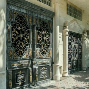 درب فرفورژه پارکینگ در اصفهان