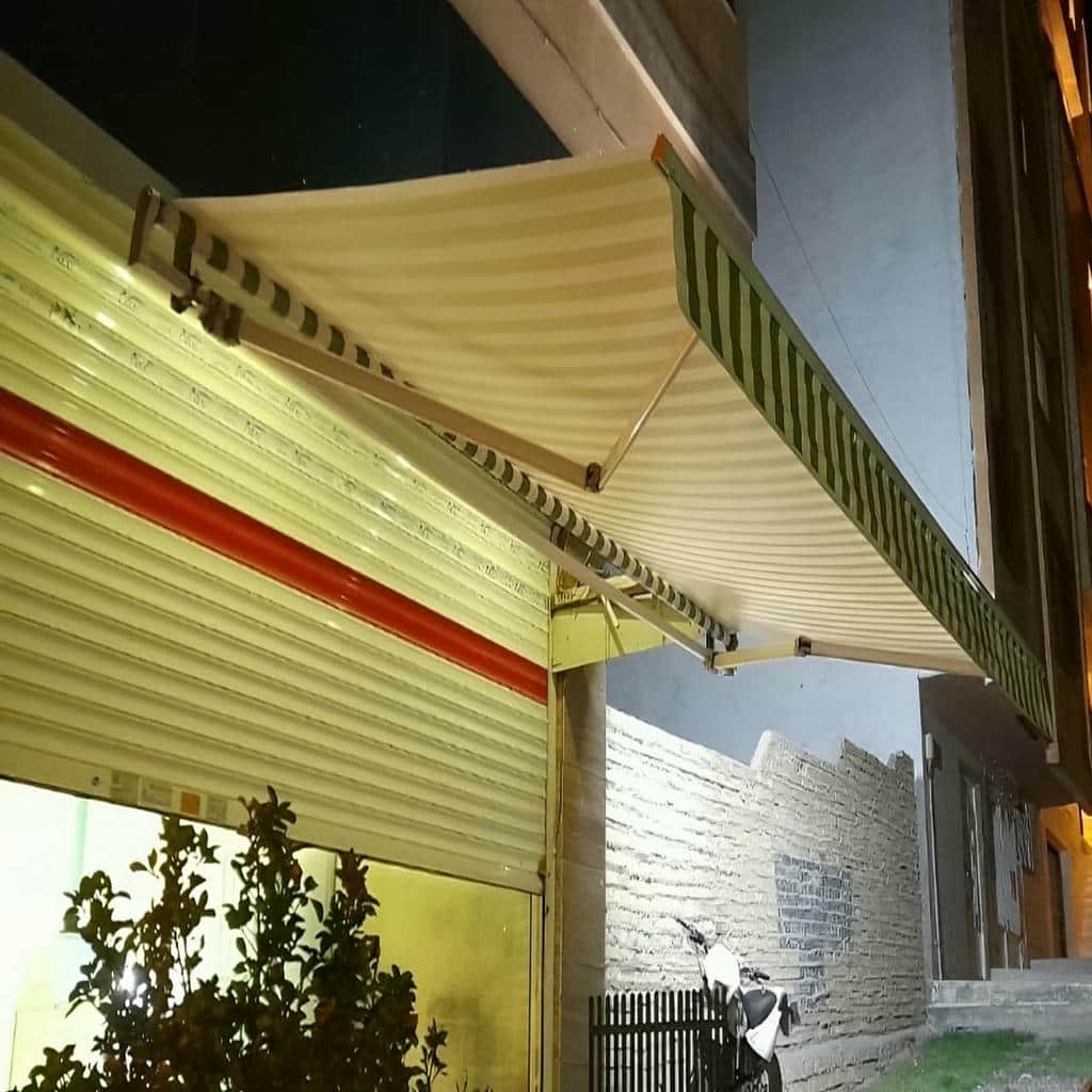 سایبان برقی در اصفهان با موتور تیوبلار مناسب سایبان برقی در اصفهان با موتور تیوبلار مناسب