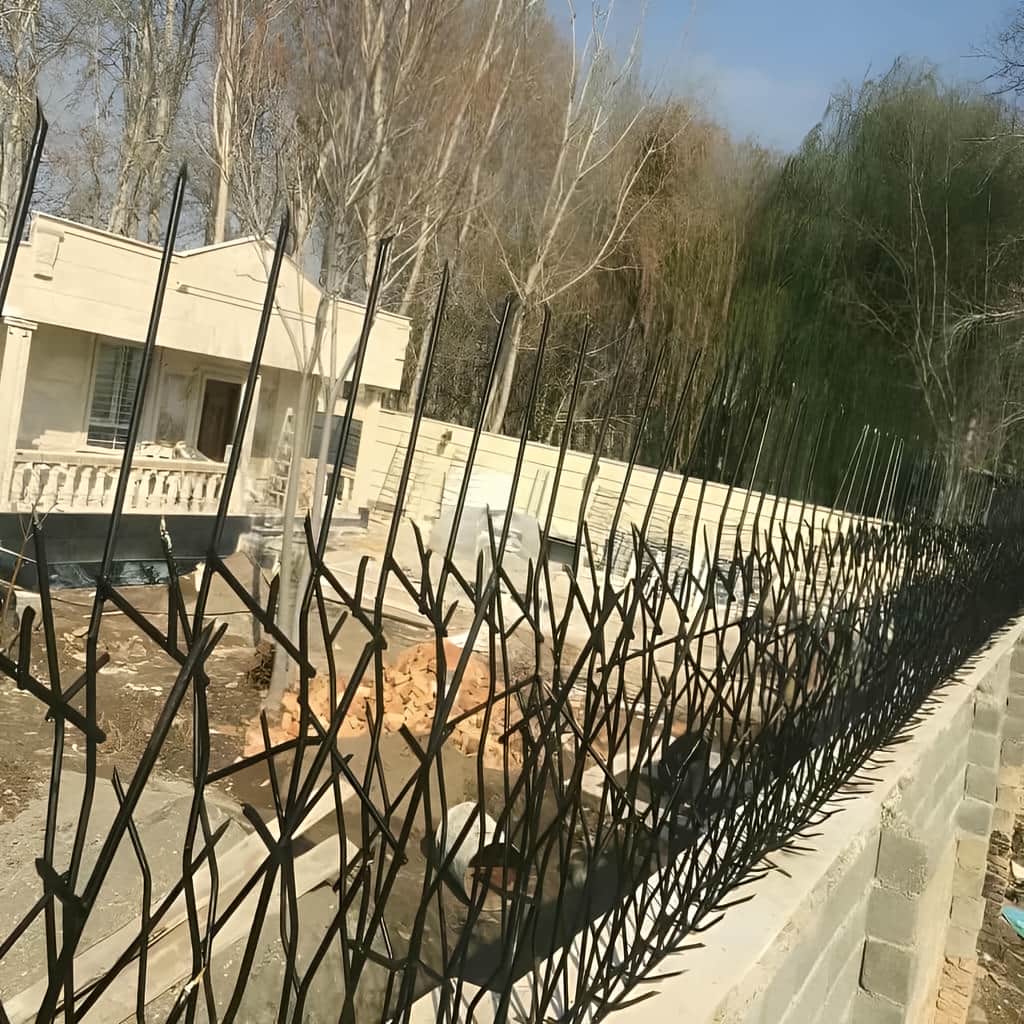 سفارش نرده حفاظ دیوار ساده با ارتفاع سفارشی در اصفهان سفارش نرده حفاظ دیوار ساده با ارتفاع سفارشی در اصفهان