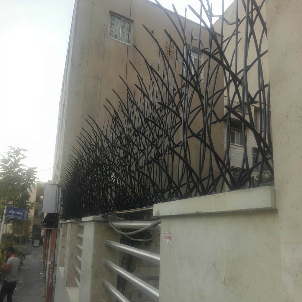 ساخت حفاظ نیزار با میلگرد و جوش یکنواخت در اصفهان