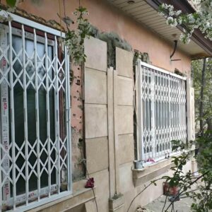 11 نمونه درب آکاردئونی برای واحد اداری در اصفهان