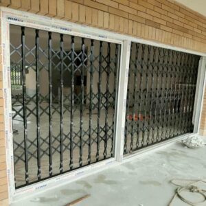 9 طرح درب حفاظ فلزی ورودی واحد در اصفهان