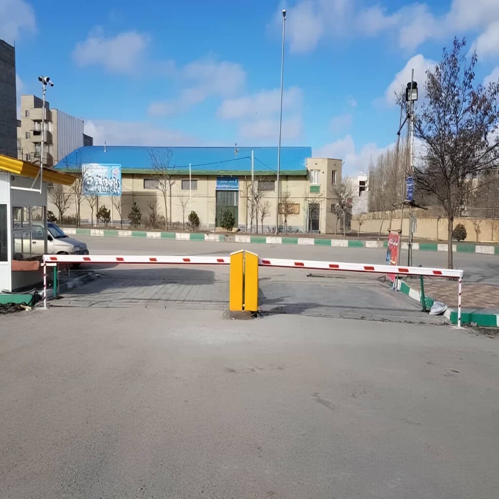 راهبند سریع مسیر پرتردد با موتور پرتوان در اصفهان