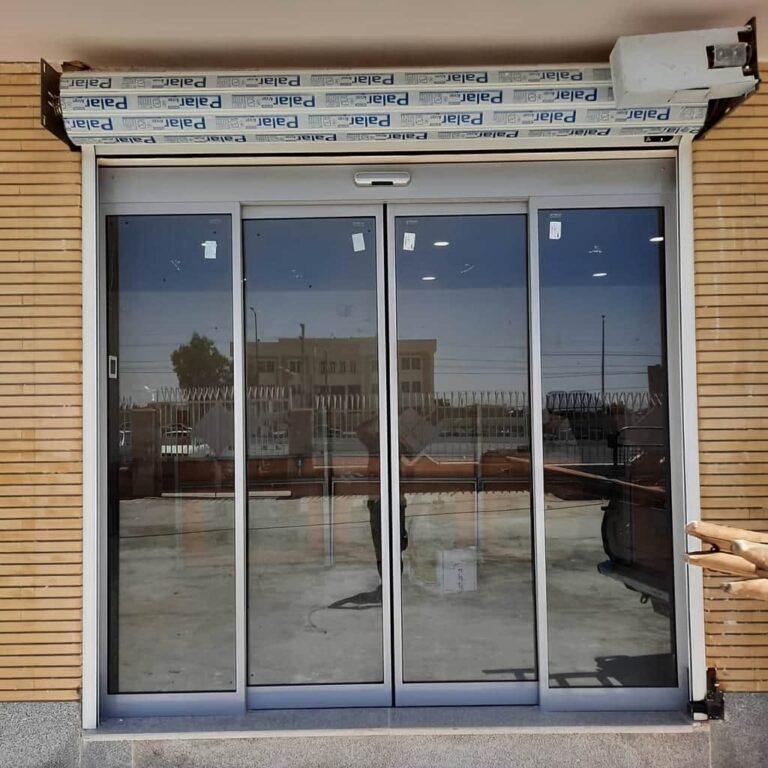 11 مدل درب اتوماتیک شیشه ای لولایی سنسوردار در اصفهان 11 مدل درب اتوماتیک شیشه ای لولایی سنسوردار در اصفهان