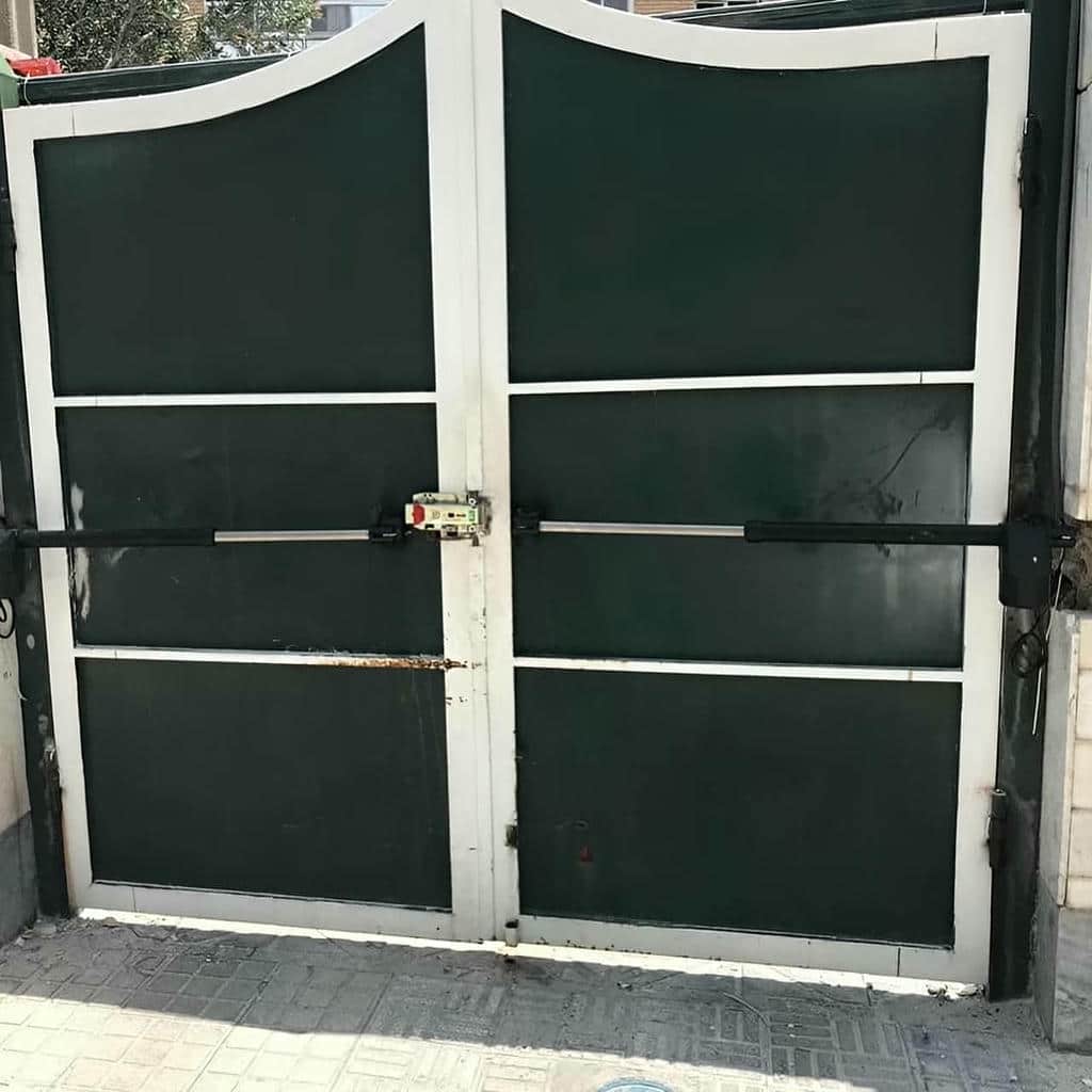 خدمات نصب جک درب پارکینگ سنگین در اصفهان