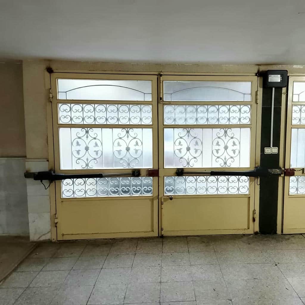 نصب فتوسل جک پارکینگ با تراز دقیق در اصفهان