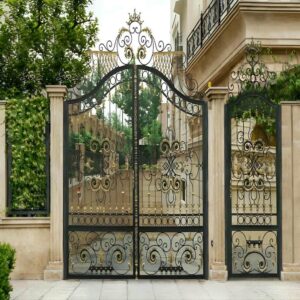 6 طرح درب پارکینگ فلزی دو لنگه در اصفهان