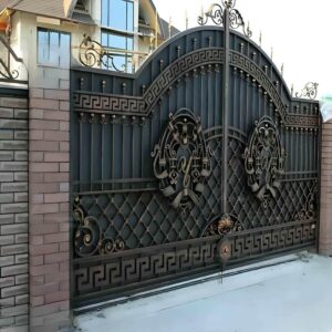 11 مدل درب حیاط کشویی ریل زمینی در اصفهان