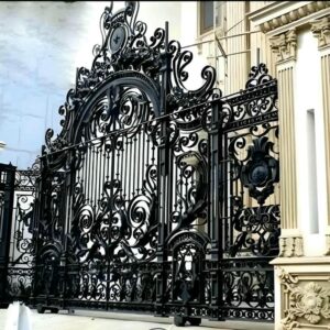 10 مدل درب حیاط فلزی دو لنگه در اصفهان
