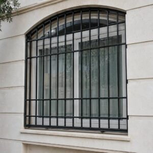 13 طرح حفاظ پنجره مشکی طلایی نما در اصفهان