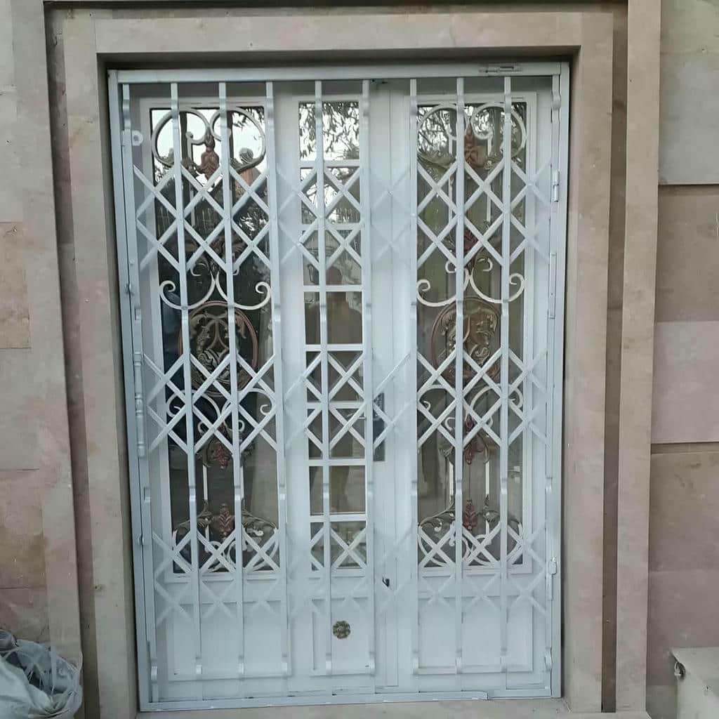 درب آکاردئونی سفارشی آماده نصب اصفهان