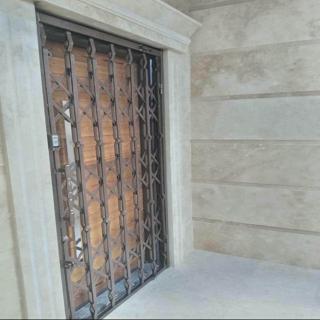 نرده آکاردئونی سفارشی پروژه نوساز اصفهان