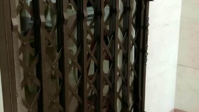 درب آکاردئونی آپارتمان کم عرض اصفهان