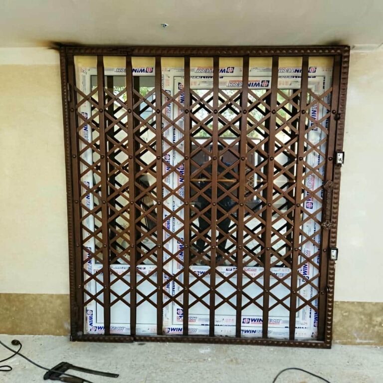 حفاظ درب ضد سرقت سفارشی اصفهان حفاظ درب ضد سرقت سفارشی اصفهان