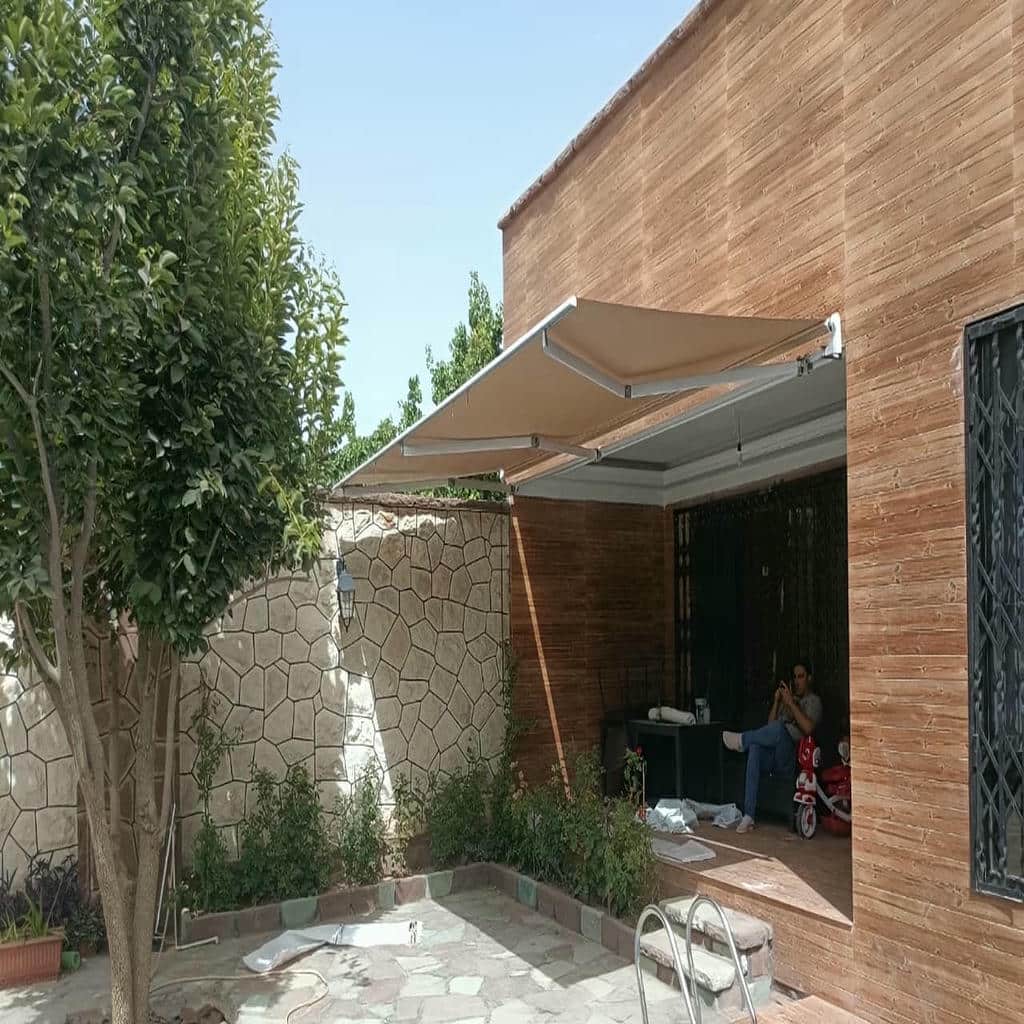 سایبان بالکن جمع شونده با پیش آمدگی سفارشی