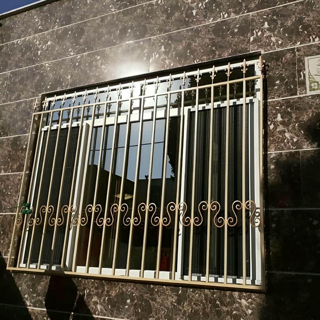 محافظ پنجره آهنی با رنگ سفارشی
