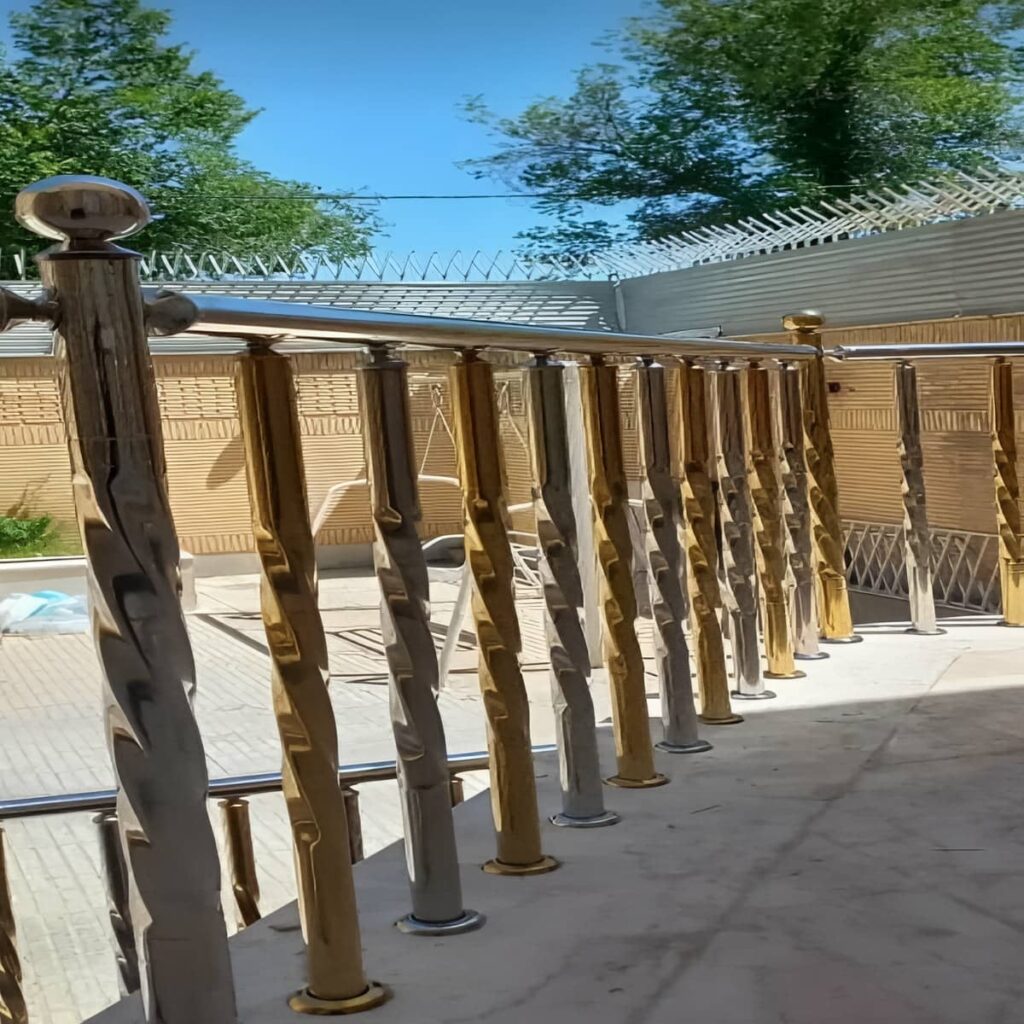 دست انداز راه پله با ابعاد اختصاصی مسیر