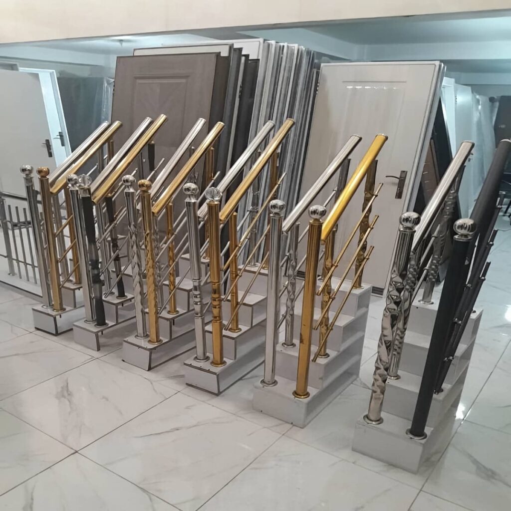 نرده استیل راه پله اصفهان با پایه براق