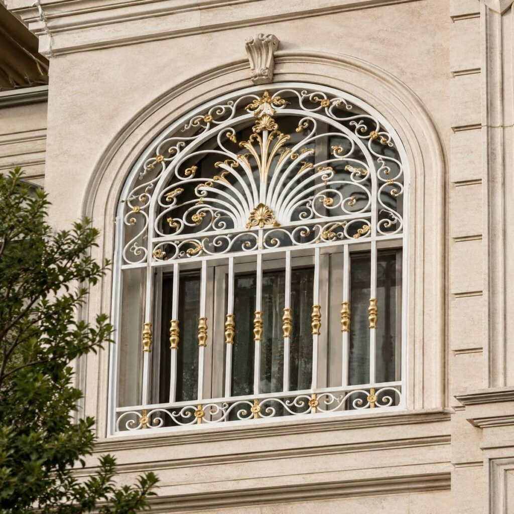 حفاظ پنجره گلنرده با رنگ سفارشی